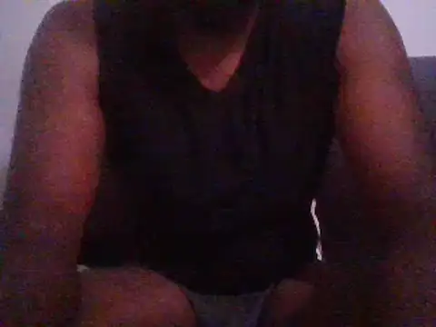 Snapshot of justinme00o7 chatting on June 17, 12:46 am justinme00o7 online show from June 17, 12:46 am
