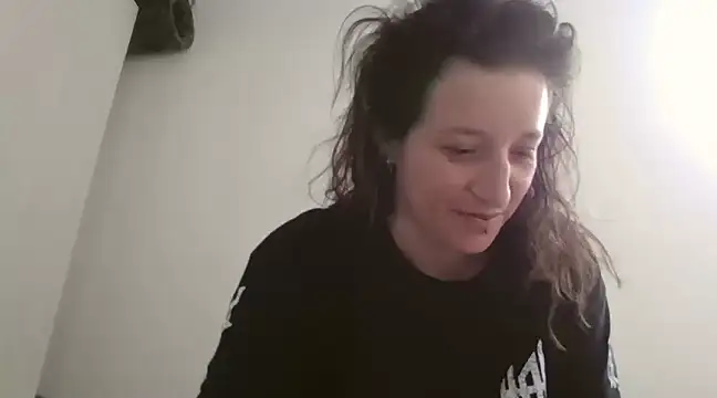 Snapshot of hanamy_joha chatting on January 2, 4:35 pm hanamy joha online show from January 2, 4:35 pm