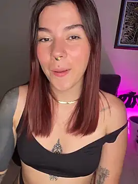 luccianagreyy online show from December 20, 12:08 am