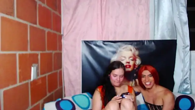 Snapshot of emily_69_porno chatting on December 11, 2:09 am emily 69 porno online show from December 11, 2:09 am