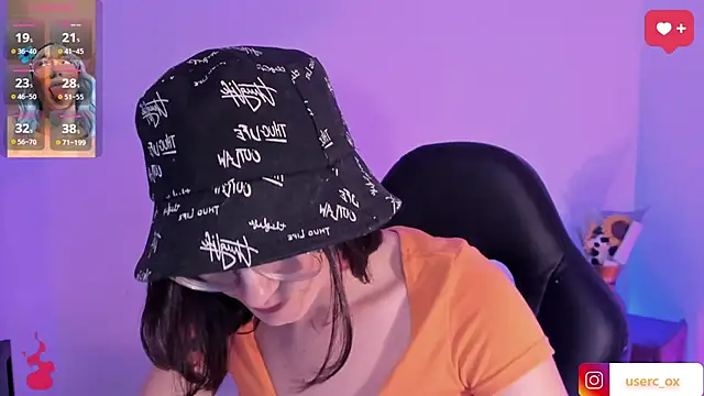 haanna thompsoon online show from February 25, 10:29 pm