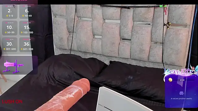 Snapshot of la_mazona chatting on January 16, 10:21 am la mazona online show from January 16, 10:21 am