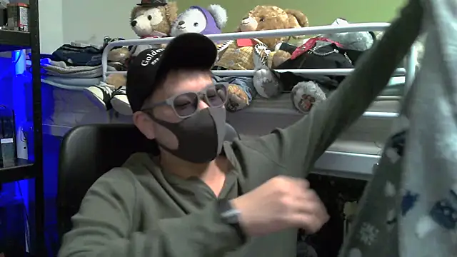 Owl1216 online show from December 7, 1:18 pm