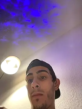 kennylove420 online show from November 25, 4:45 am