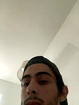 kennylove420 online show from December 14, 1:16 pm