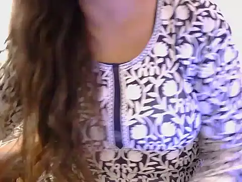 Snapshot of diva-22 chatting on January 18, 12:15 pm diva-22 online show from January 18, 12:15 pm