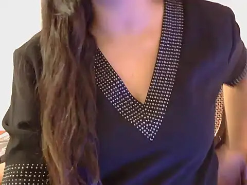 Snapshot of diva-22 chatting on January 21, 12:50 pm diva-22 online show from January 21, 12:50 pm