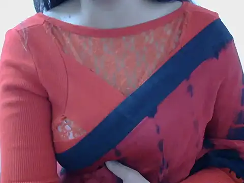 Snapshot of diva-22 chatting on February 1, 1:51 pm diva-22 online show from February 1, 1:51 pm