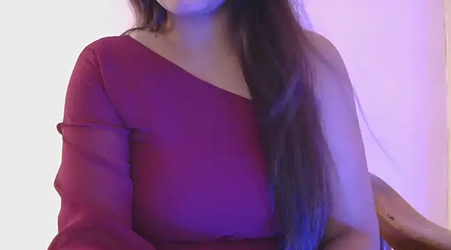 Snapshot of diva-22 chatting on March 7, 10:45 am diva-22 online show from March 7, 10:45 am