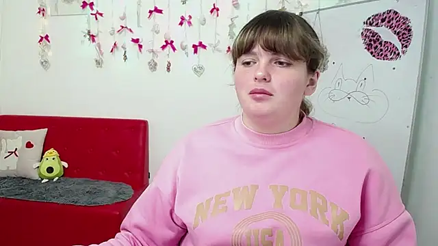 StaceyLex online show from April 4, 5:38 am