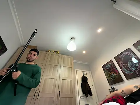 Chicos defiesta online show from January 9, 10:20 am