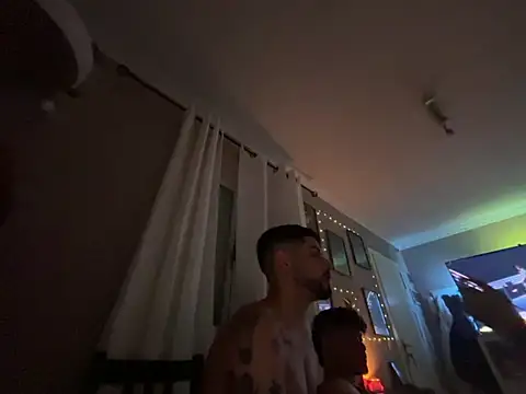 Chicos defiesta online show from January 11, 6:57 pm