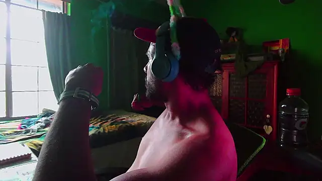        the online show from March 15, 1:00 am