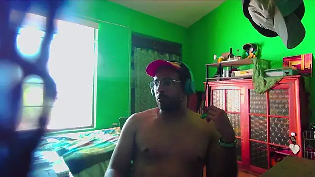        the online show from March 30, 10:11 pm