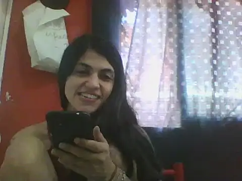 Snapshot of BURN666ING chatting on January 5, 8:00 pm BURN666ING online show from January 5, 8:00 pm