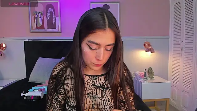 elodie walker online show from October 3, 1:30 pm