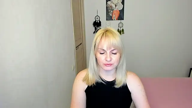 Alicee Gracee online show from February 5, 7:07 pm