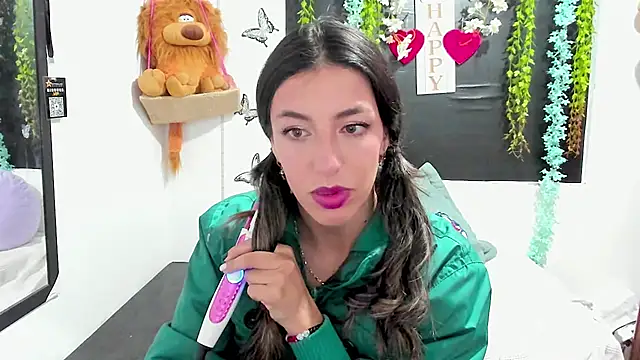 queen-natty online show from February 24, 1:20 pm