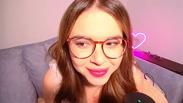 CutiePie3 online show from December 26, 6:01 pm