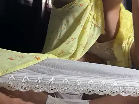 Snapshot of AssDolly chatting on September 11, 9:31 am AssDolly online show from September 11, 9:31 am