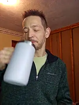 MasterForgedRayy online show from February 10, 2:05 pm