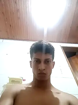 Snapshot of wolf_james123 chatting on January 3, 4:27 pm wolf james123 online show from January 3, 4:27 pm