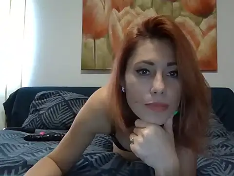 sweetquen online show from December 16, 7:15 am