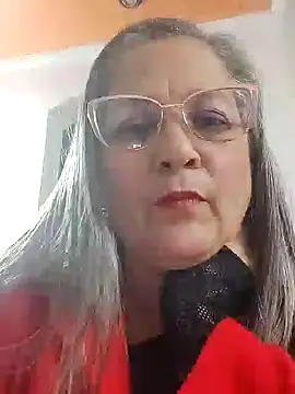 Snapshot of miisevvie_ chatting on February 2, 7:30 am miisevvie online show from February 2, 7:30 am