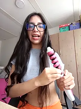 Snapshot of MissAfroditha chatting on March 29, 3:01 pm MissAfroditha online show from March 29, 3:01 pm