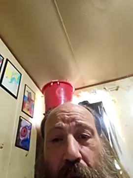 Snapshot of Beyond1978 chatting on April 8, 5:24 pm Beyond1978 online show from April 8, 5:24 pm