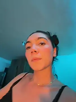 Snapshot of SOY_LUPE chatting on March 6, 5:14 am SOY LUPE online show from March 6, 5:14 am