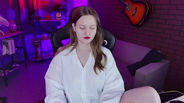 KellyPoter online show from November 26, 9:10 am