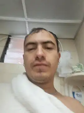 Snapshot of dragon1006 chatting on March 10, 2:48 pm dragon1006 online show from March 10, 2:48 pm