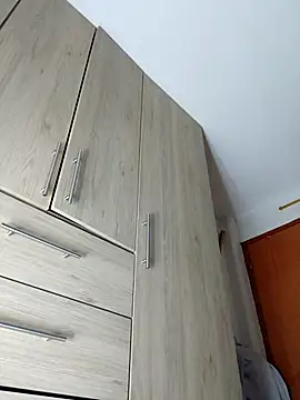 kharoll online show from November 23, 3:50 am