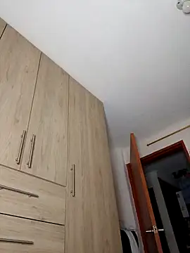 kharoll online show from April 18, 4:27 am