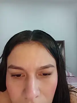 CorinaSmith28 online show from June 9, 10:21 pm