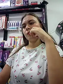 Snapshot of rapunzel069 chatting on February 1, 4:05 pm rapunzel069 online show from February 1, 4:05 pm