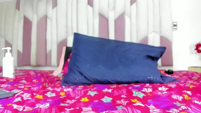 mia stanfort online show from March 12, 10:17 pm