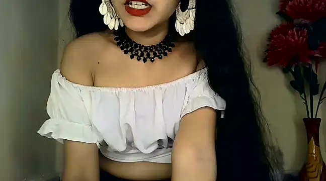 SUZY FROMUS online show from January 12, 3:14 pm