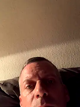 Snapshot of solomec chatting on December 4, 8:40 pm solomec online show from December 4, 8:40 pm