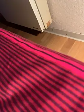 Snapshot of solomec chatting on December 25, 9:22 pm solomec online show from December 25, 9:22 pm