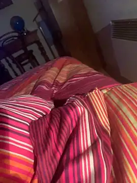 Snapshot of solomec chatting on February 24, 7:52 pm solomec online show from February 24, 7:52 pm