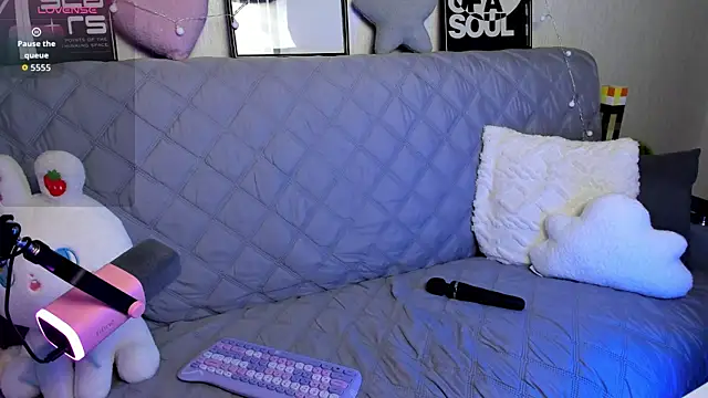 KittiMissi online show from November 24, 2:50 pm