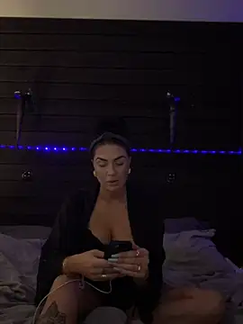 eemsii online show from February 15, 6:55 pm