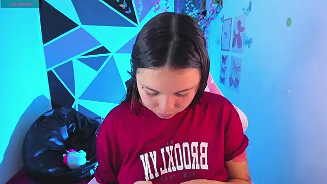 Carol Pinter online show from April 20, 3:15 pm