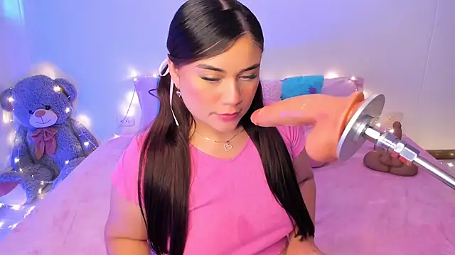 Snapshot of Isa_belaa chatting on March 18, 2:37 pm Isa belaa online show from March 18, 2:37 pm