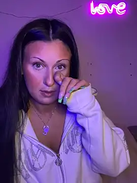 Snapshot of SweNatasha chatting on January 23, 7:18 pm SweNatasha online show from January 23, 7:18 pm