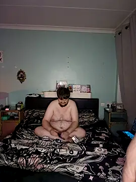 Snapshot of kira_132 chatting on October 12, 12:20 am kira 132 online show from October 12, 12:20 am