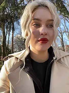 KikiWatson online show from January 21, 11:13 am