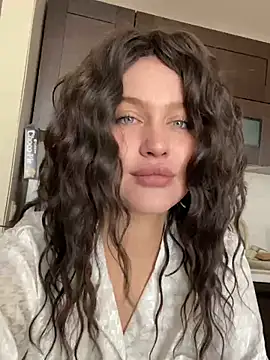 KikiWatson online show from February 5, 11:02 am